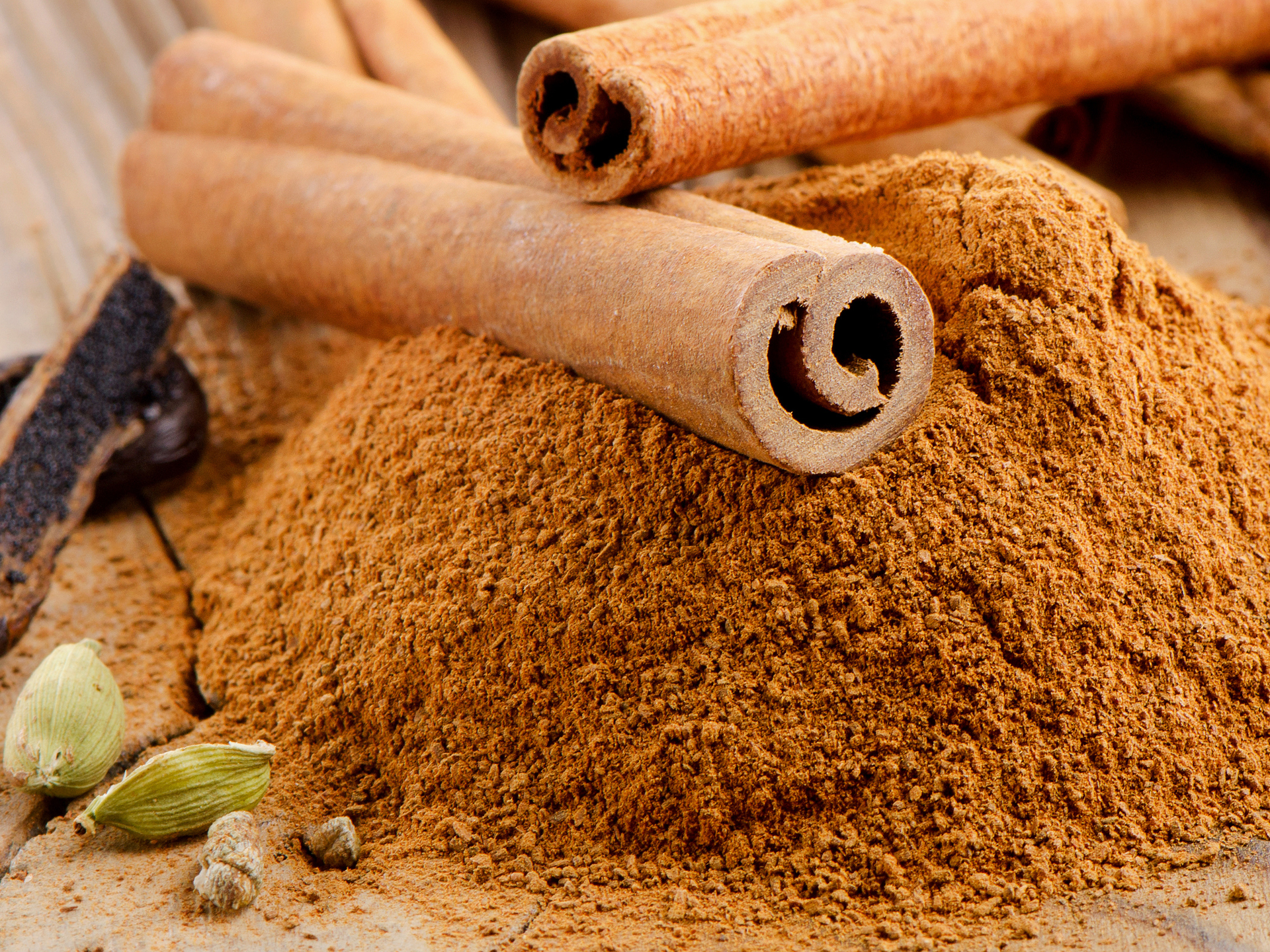 Cinnamon-Cinnamomum_verum